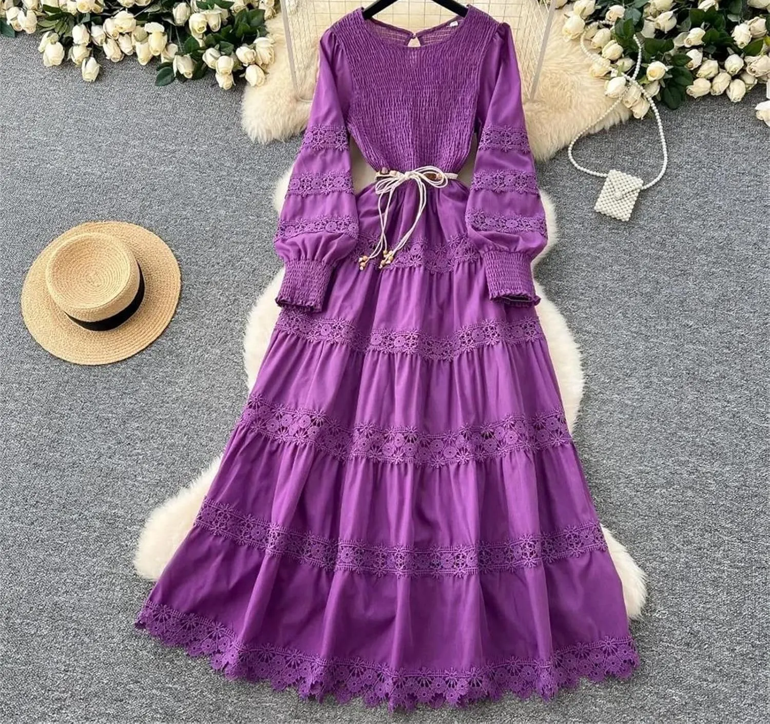 Elegant Women Hollow Out Lace O-Neck Vintage Long Sleeves Lace-Up Slim Long Dresses