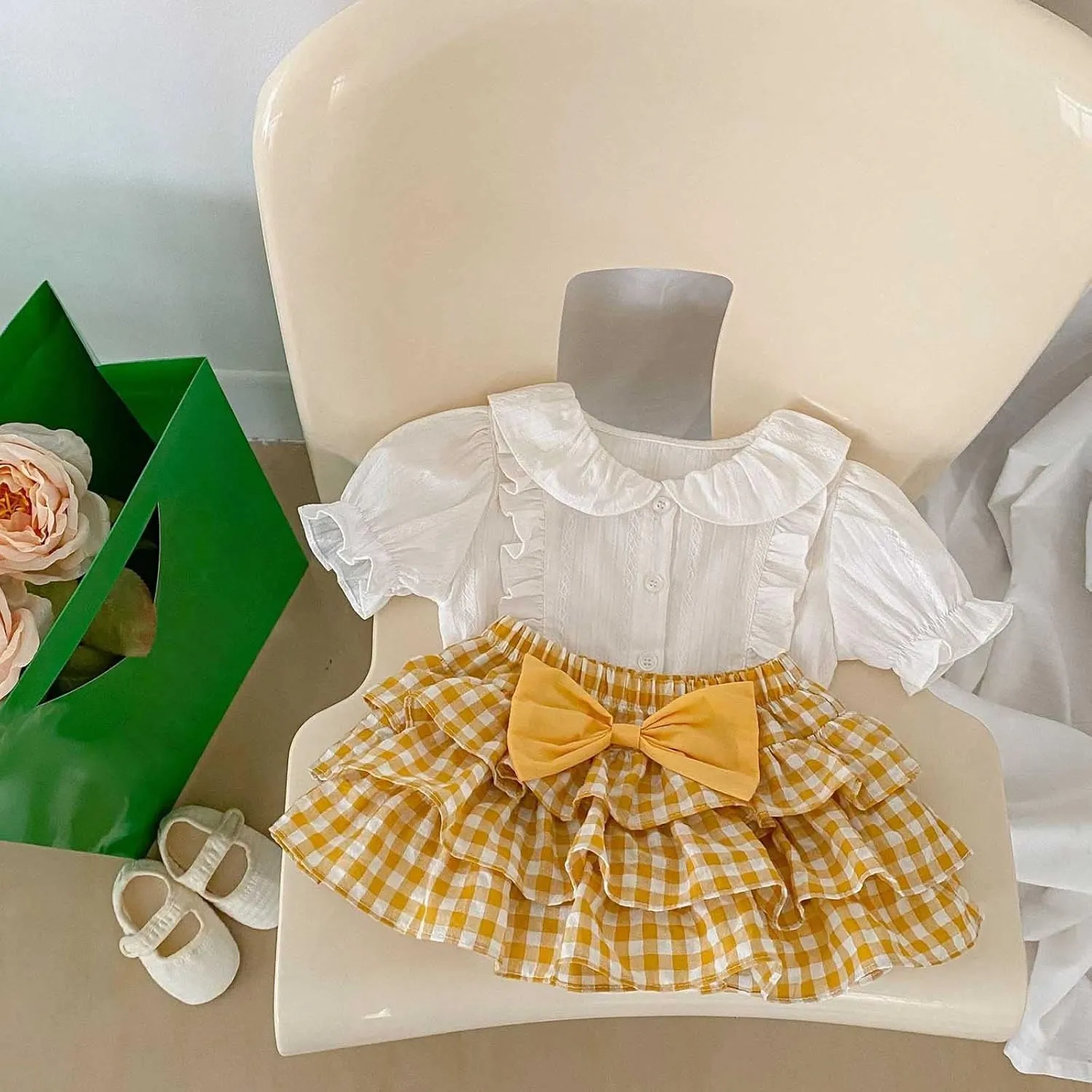 Girls Pull-on Tiered Elastic Waistband Skirt 3 Layered Plaid Tutu Skirts with Bow Pleated Smocked A-Line Skirts