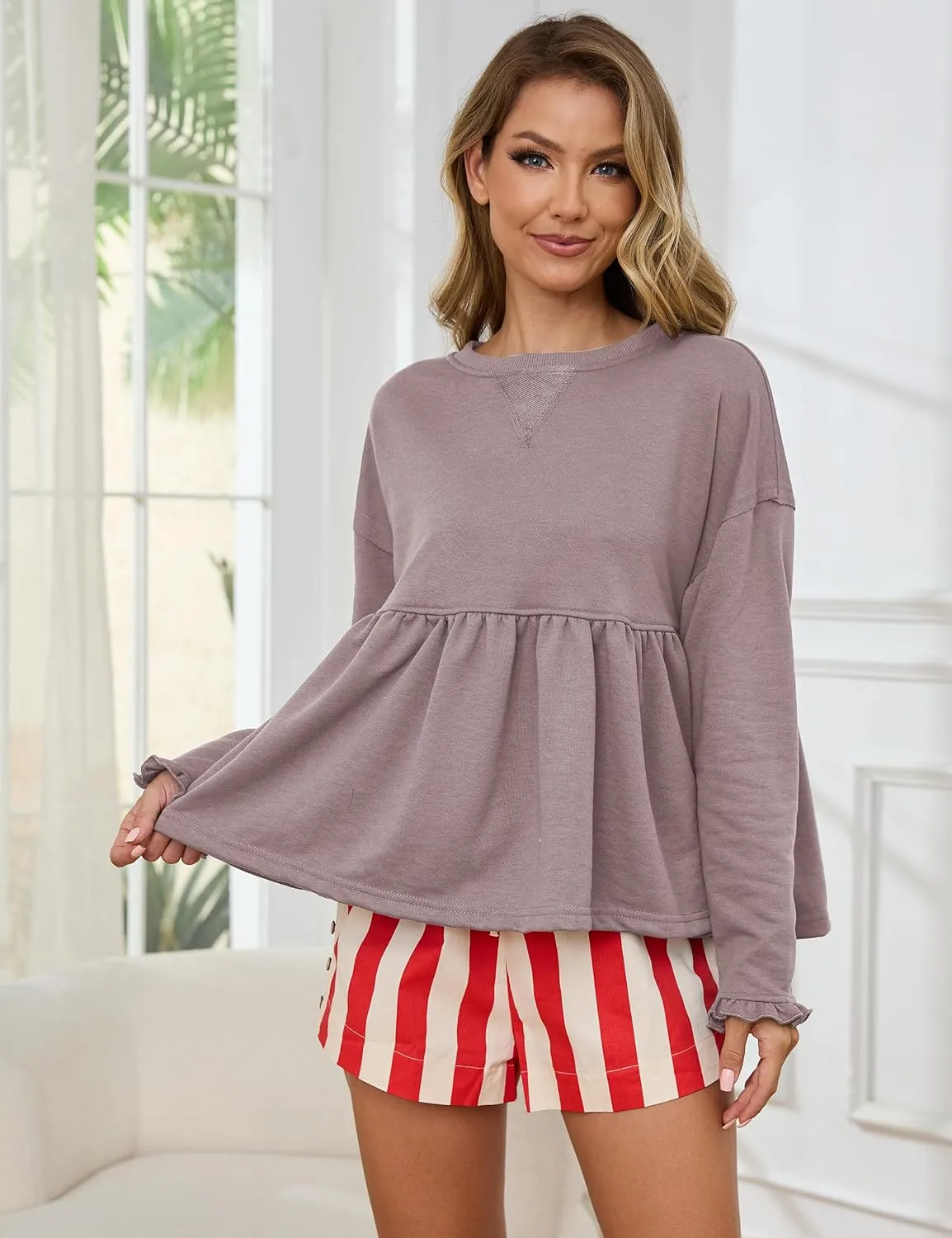 MISSACTIVER Women's Cute Ruffle Hem Babydoll Sweatshirt Crew Neck Long Sleeve Drop Shoulder Trendy Flowy Peplum Pullover Tops