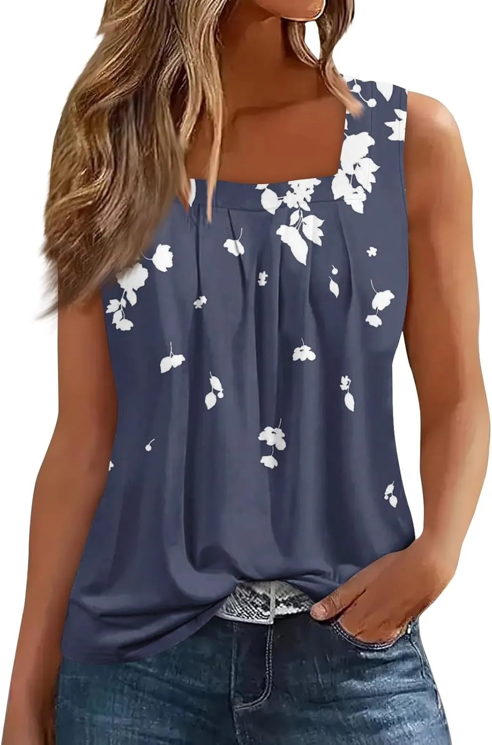 WANZZXCSL Womens Summer Tank Tops for Women Loose Fit Pleated Square Neck Sleeveless Tops Curved Hem Flowy Loose Fit Shirts